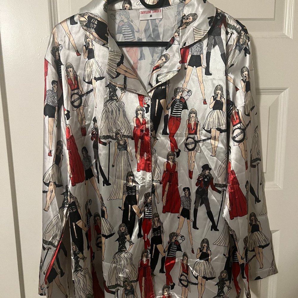 Taylor Swift Medium Red Pajamas